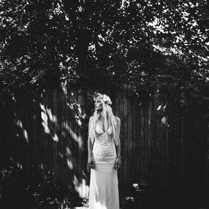 Meet your Posher, Maris